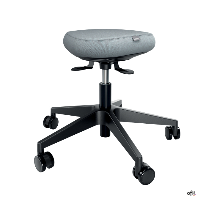 Stołek do siedzenia Leitz Ergo Active zapewnia wygodę, pomaga utrzymać wysoki poziom energii, a każdy ruch zapewnia radość z akt
