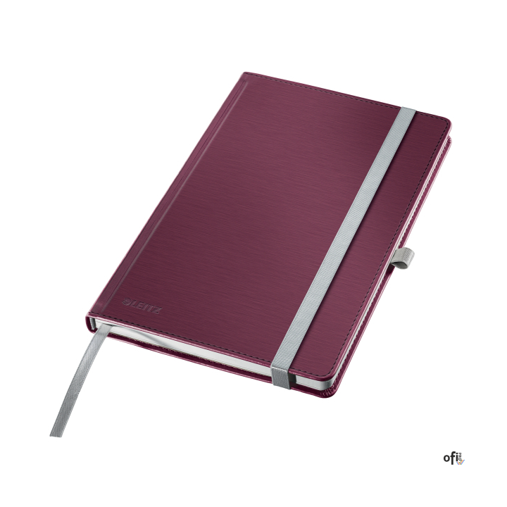 Wysokiej jakości klasyczny notatnik w twardej oprawie, z nowoczesnym, przyjemnym w dotyku wykończeniem powierzchni okładki i ele