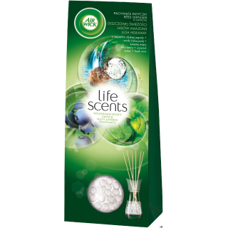 Odgłosy ptaków wysoko w koronach drzew. Letni, orzeźwiający deszcz delikatnie uderza w liście. Bierzesz głęboki oddech i czujesz