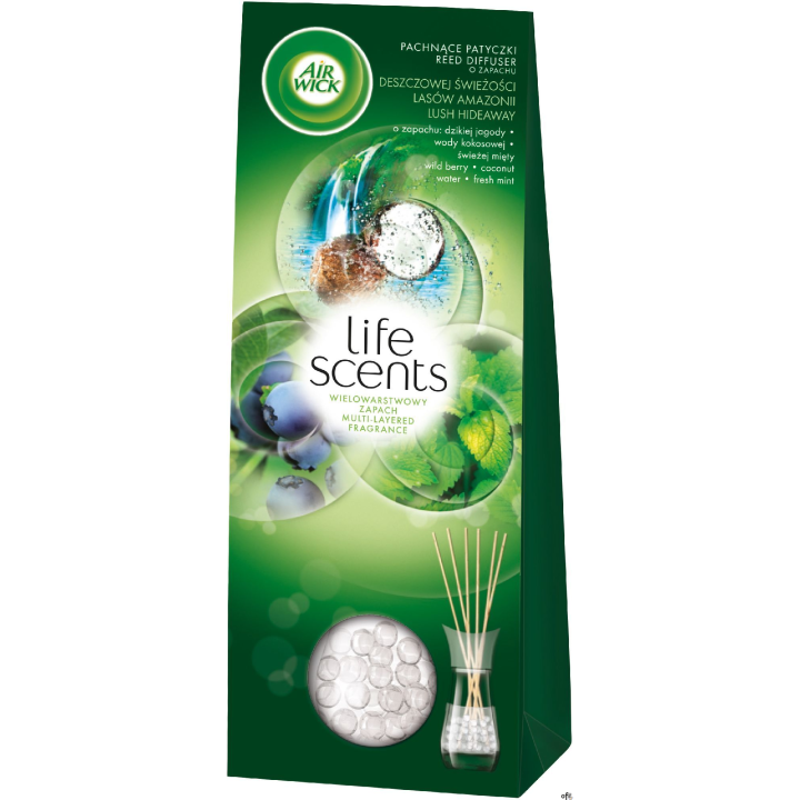 Odgłosy ptaków wysoko w koronach drzew. Letni, orzeźwiający deszcz delikatnie uderza w liście. Bierzesz głęboki oddech i czujesz