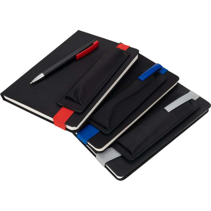 Notatnik A5 w linie z długopisem CARSON