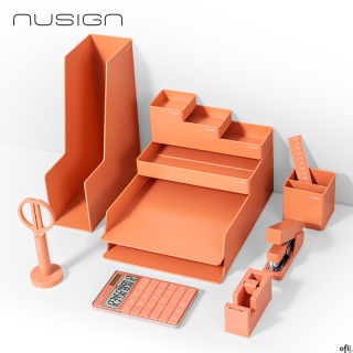 Zestaw Organizacyjny Nusign ENS003 13 elementów różowyzestaw składający się z 13 elementówskład zestawu: nożyczki, linijka, kalk